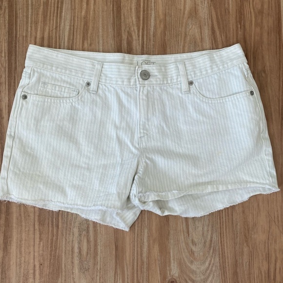 Ann Taylor Loft Shorts 29/8 - Picture 3 of 6